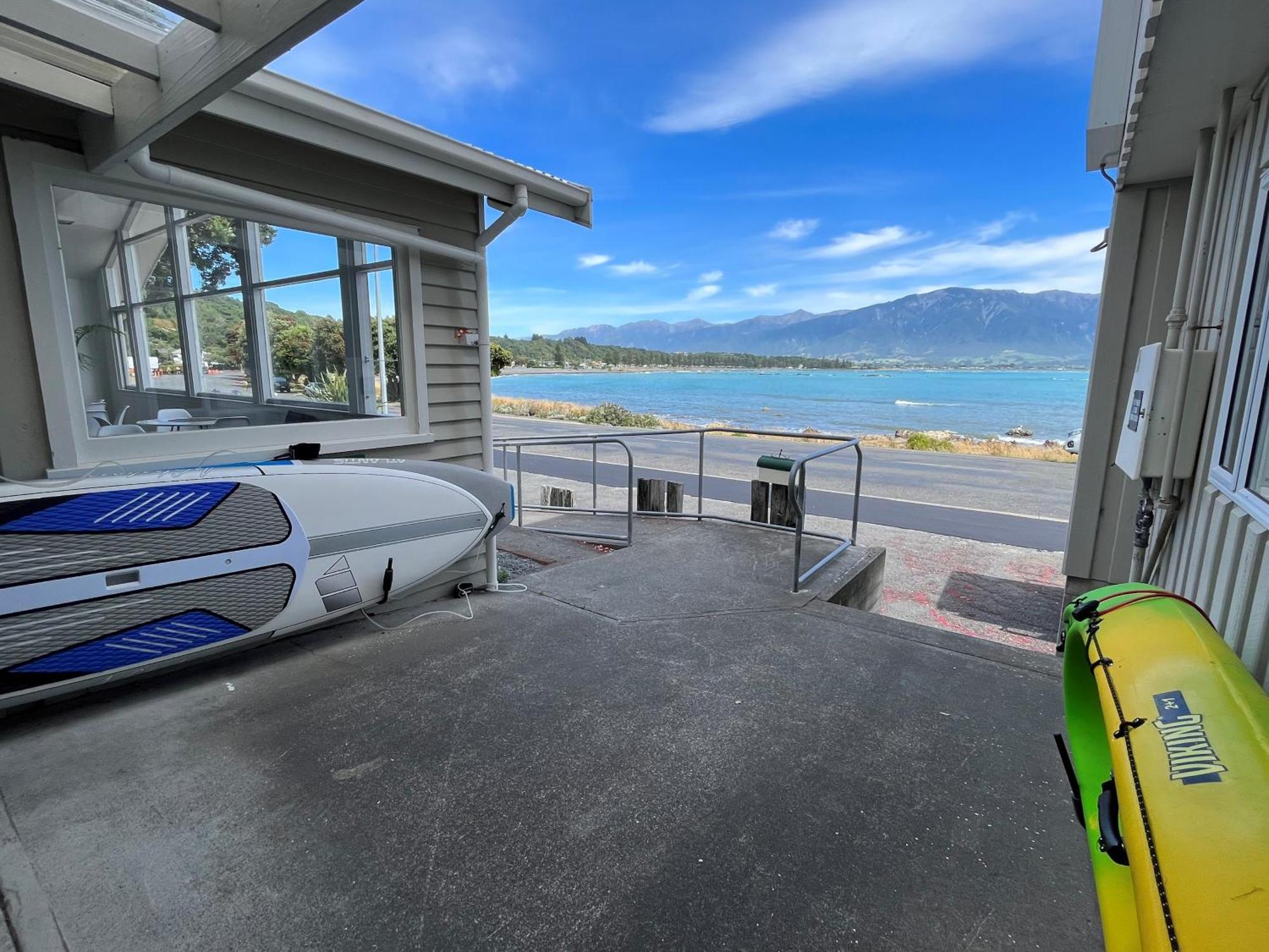 Kaikoura Seaside Lodge Экстерьер фото
