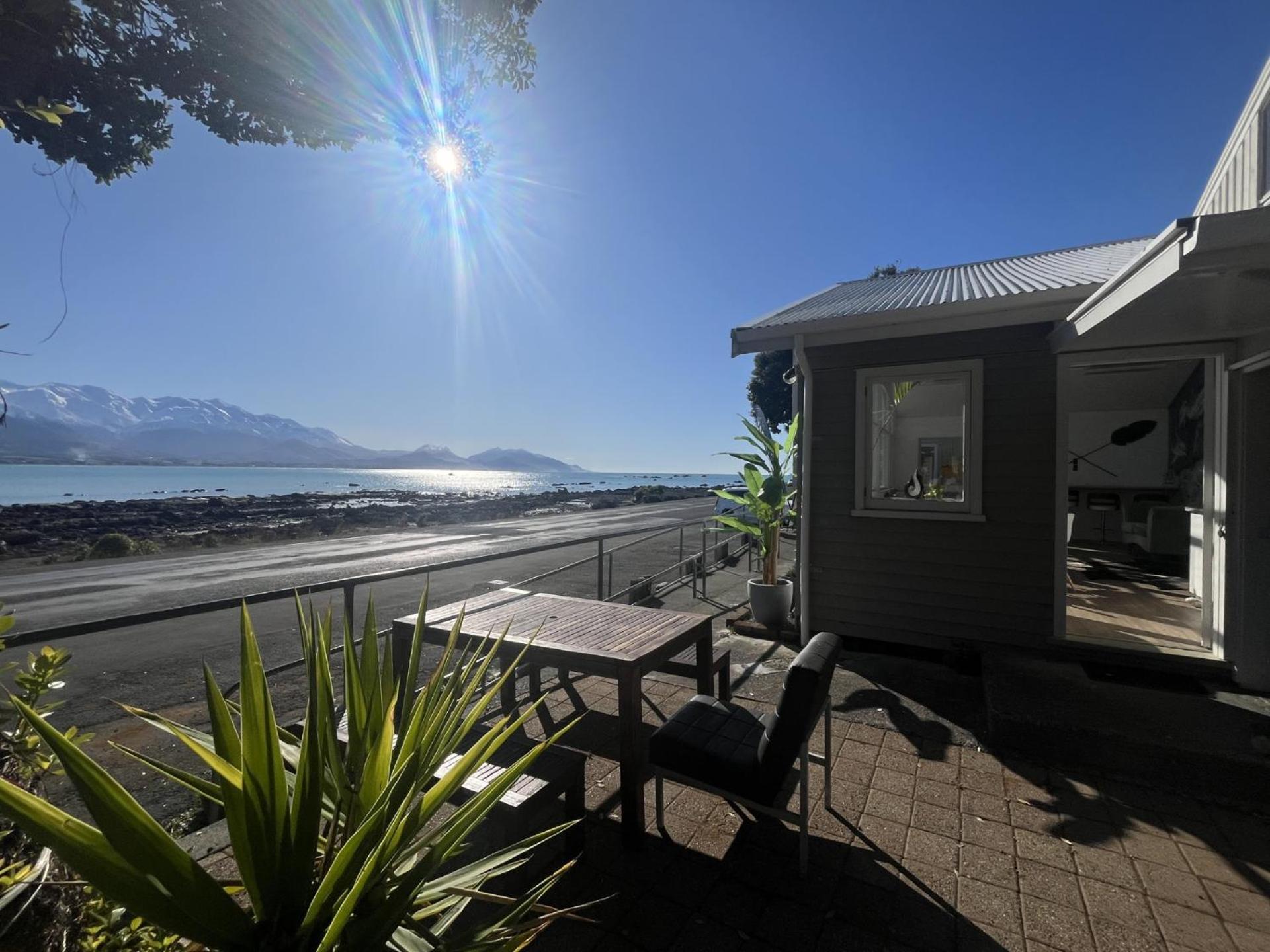 Kaikoura Seaside Lodge Экстерьер фото