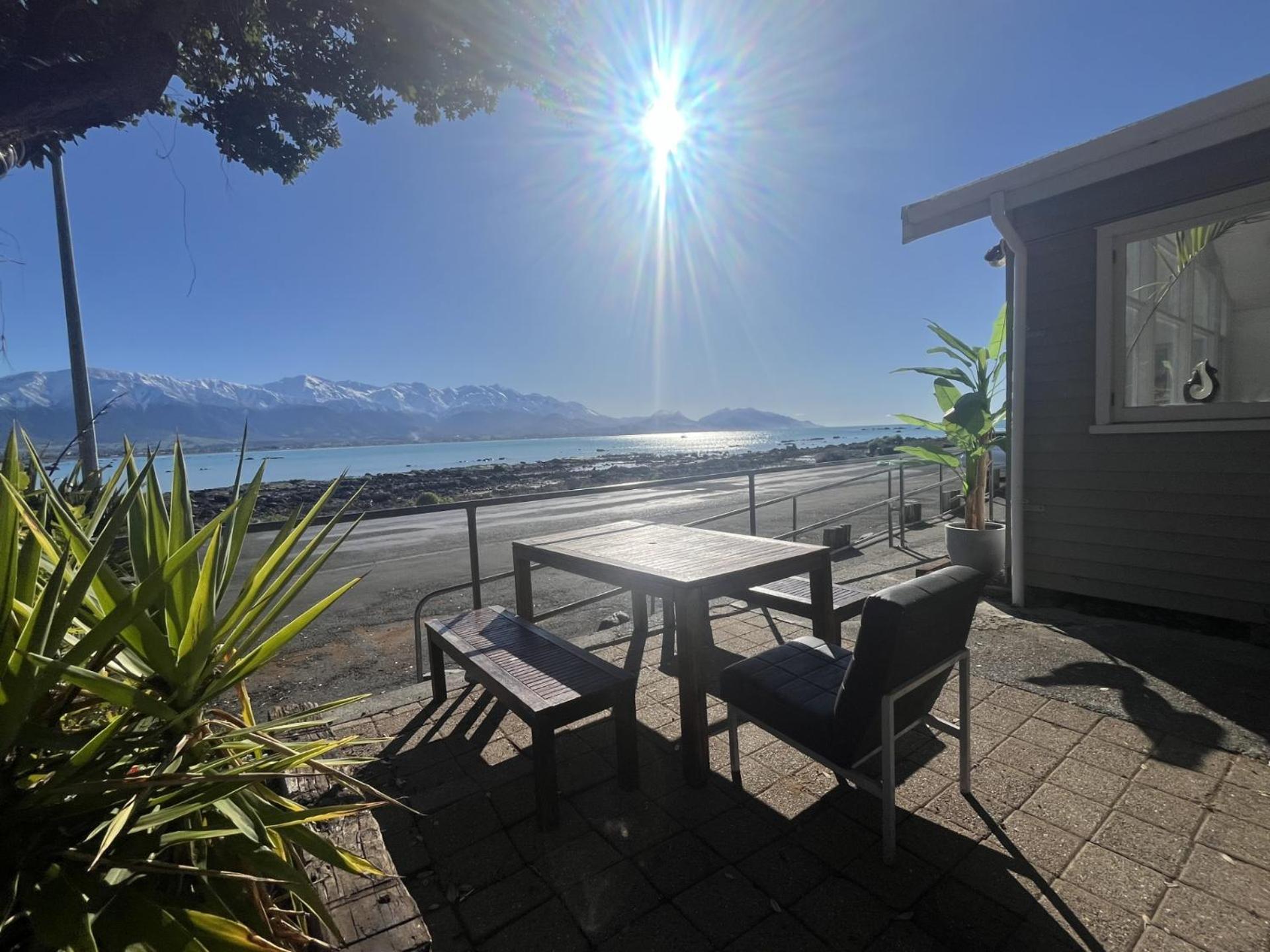 Kaikoura Seaside Lodge Экстерьер фото
